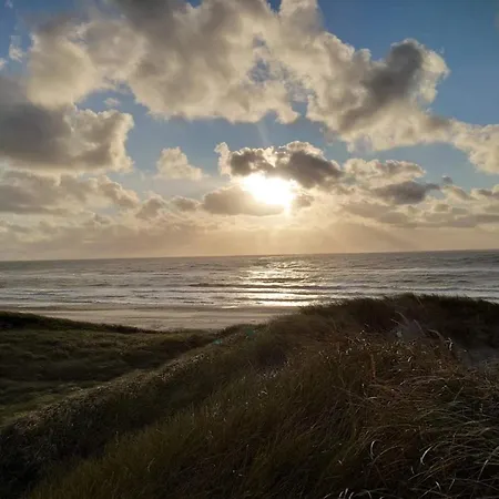 Seaside Serenity In Nymindegab-by Traum Holiday home Norre Nebel